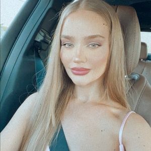 Meet your Posher, Marta